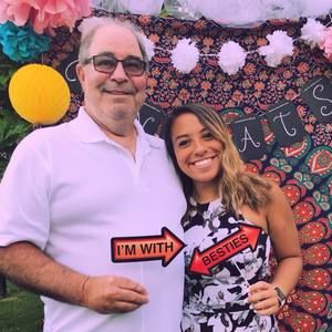 Meet your Posher, Sidney